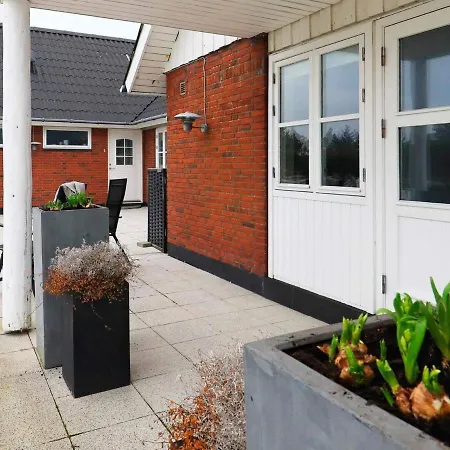 4 Person Holiday In Bl Vand *